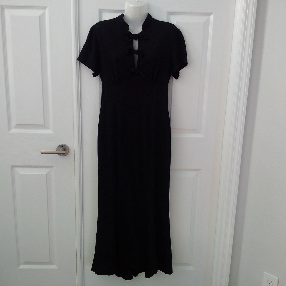 MIca elegant dress sexy size 8
